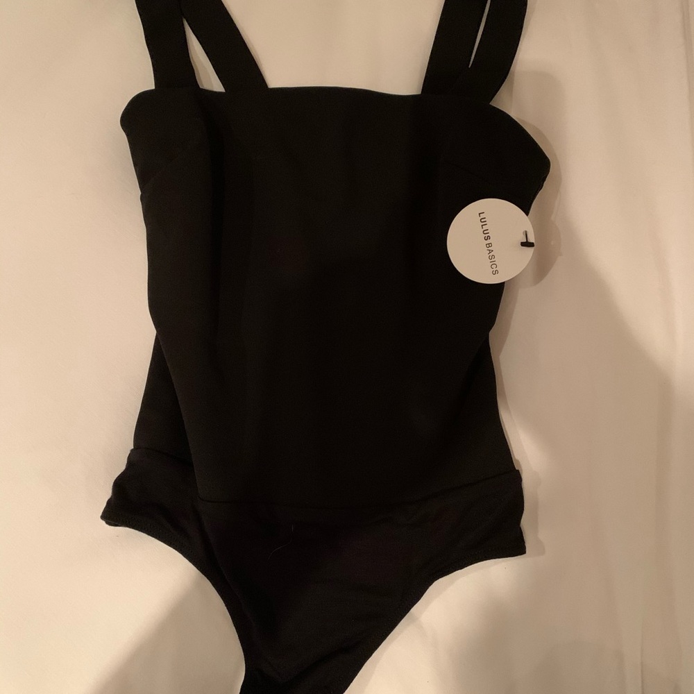 NWT XS Lulu’s Symbolize black sleeveless bodysuit